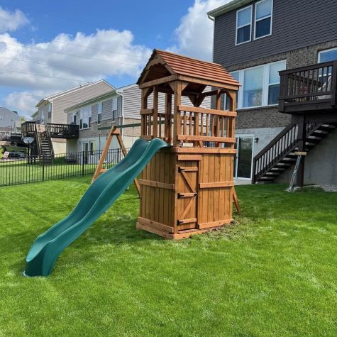 Backyard Basics Swingset Model 500 Deluxe